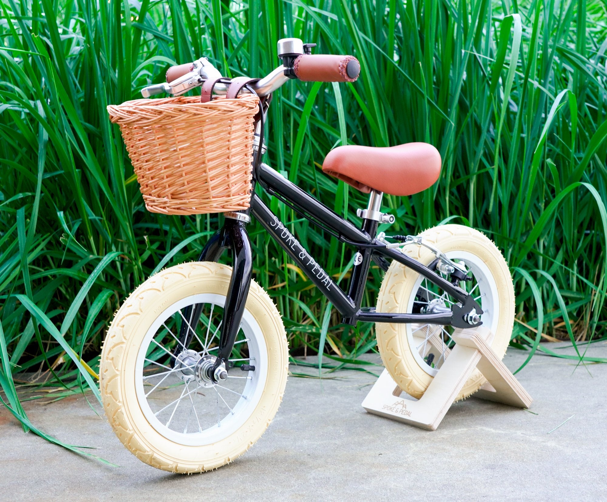 Kids bike with stand sale